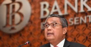Tapi bagaimana jika transfer itu dilakukan dari luar negeri seperti malaysia ke indonesia yang punya mata uang berbeda? Tukaran Mata Wang Singapore