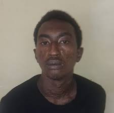 𝐒𝐨𝐩𝐡𝐢𝐚 𝐯𝐞𝐧𝐝𝐨𝐫 𝐩𝐥𝐞𝐚𝐝𝐬 𝐠𝐮𝐢𝐥𝐭𝐲 𝐭𝐨 𝐚𝐫𝐦𝐞𝐝  𝐫𝐨𝐛𝐛𝐞𝐫𝐲 -- 𝒔𝒆𝒏𝒕𝒆𝒏𝒄𝒆𝒅 𝒕𝒐 𝒕𝒉𝒓𝒆𝒆 𝒚𝒆𝒂𝒓𝒔  𝒊𝒎𝒑𝒓𝒊𝒔𝒐𝒏𝒎𝒆𝒏𝒕 Elson Figueira, a 24-year-old Vendor of Lot 1070  Cummings Park, Sophia, was arrested