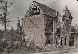 Maison En Ruine A Woesten En Belgique Description Autochromes De La Guerre 1914 1918 Auteur Castelnau Paul 18 Musees Nationaux Ruines Guerre 1914 1918