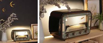 Diy Deco Retro Transformez Un Poste De Radio Ancien En Lampe A Poser Vintage 18h39 Fr Deco Retro Deco Lampe Deco
