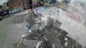 Arrow on the left shows garage where massacre took place. Chicago Oo St Valentine S Day Massacre Virtual Reality App Youtube