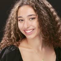 Anna Haubrich's Instagram, Twitter & Facebook