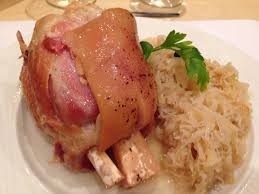 hammetje met zuurkool la cuisine francaise brasserie top eten en drinken zuurkool eten