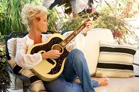 The fade haircut has normally been accommodated men with brief hair, yet recently, people have been combining a high fade with medium or long hair on the top. Guaranteed To Knock Em Dead The Marvelous Voice Of Lorrie Morgan By Jeremy Roberts Medium