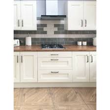 Reclaimed chestnut wood adds character to the island top. Metro Light Cream Wall Tile Metro Wall Tiles From Tile Mountain