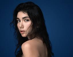 Nyx Fashion Projets :: Photos, videos, logos, illustrations and branding ::  Behance