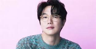 Apple Music's biggest refresh yet brings lyrics translation, AutoMix, and  more