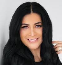 Miranda Avalos's Instagram, Twitter & Facebook