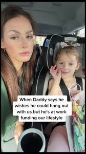 Callie Whitman's Instagram, Twitter & Facebook