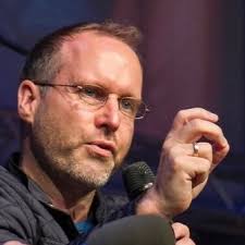 Jonathan Crossland (@jonginger)