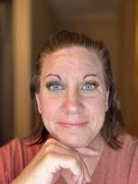 This color is good for the eyes, do you agree with me?