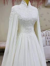 Pin Oleh Sarah Speer Di Aiyana S Big Day Gaun Pengantin Sederhana Pakaian Pernikahan Gaun Pengantin Hijab