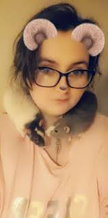 Just to say you are still in my thoughts Georgie. Doing my Thank You cards  (old fashioned I know !!) so thought pop a sticker