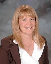 Francine Pace's Instagram, Twitter & Facebook