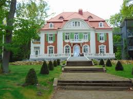 Esistono molte cose da vedere e luoghi da visitare. Villa Schnede Bei Salzhausen Wunderschone Jugendstilvilla Sehr Traurige Hintergrundgeschichte Jugendstilvilla Wohnhaus Villa
