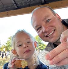 Which is better, Ninja Turtles or Power Rangers?