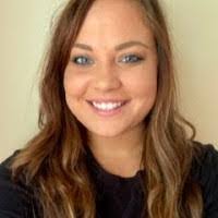 Sandra Trainer's Instagram, Twitter & Facebook