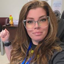 I need help!! Which designs looks better for my wedding suit??