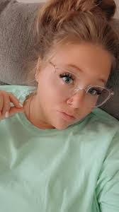 Mallory Stout's Instagram, Twitter & Facebook