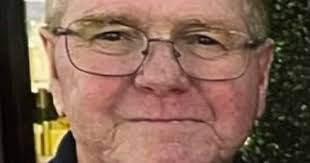 Billy Padilla's Instagram, Twitter & Facebook