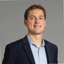 I'm thrilled to announce that I will be attending Vanderbilt Law School  this fall to pursue a Juris Doctor degree. I'm grateful to everyone who  supported me throughout the application process, and