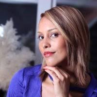 Everly Lee Email & Phone Number