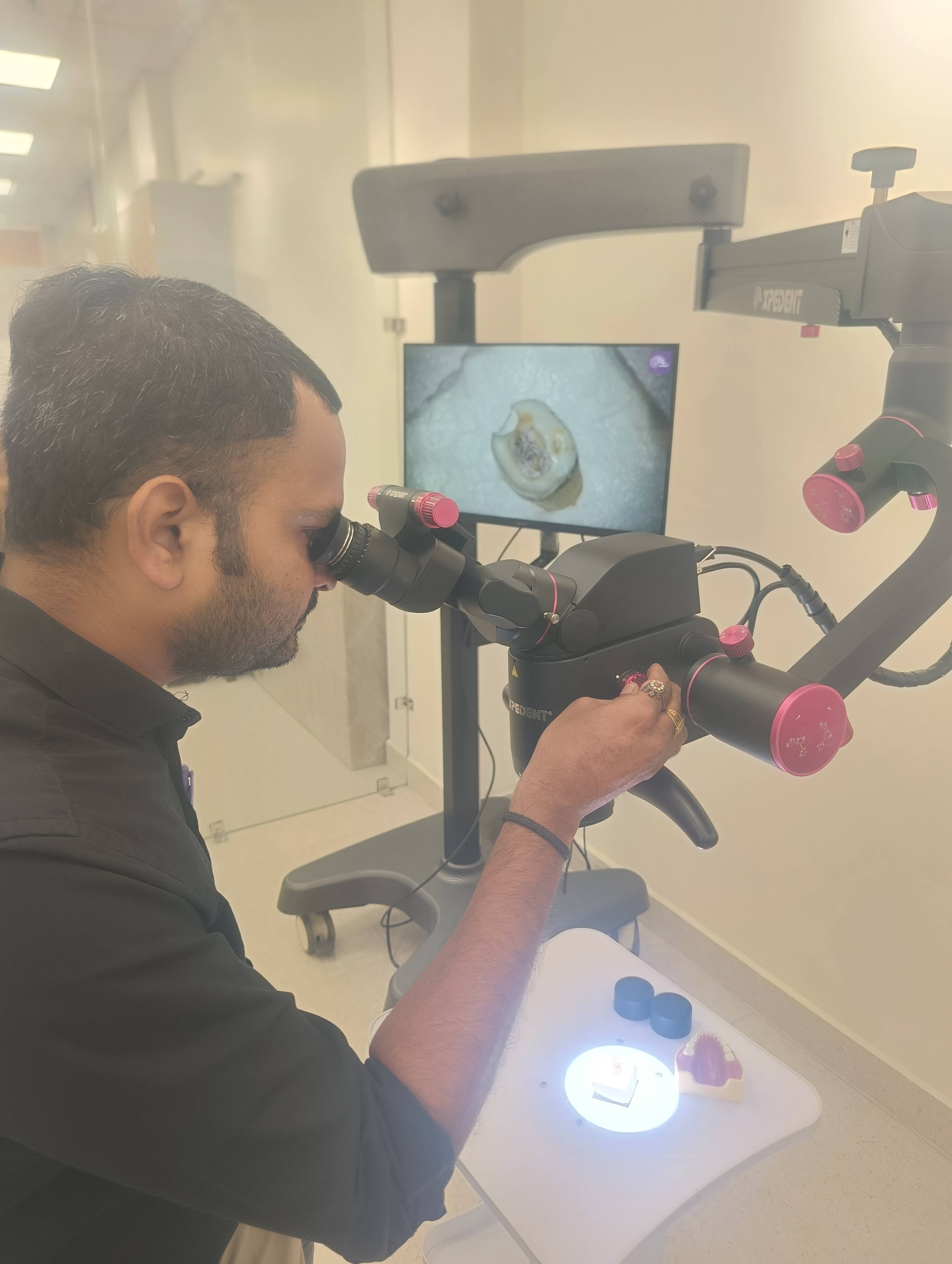 Xpedent Microscope Best Microscope in India product image