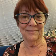 What foods can help manage premature ventricular contractions?