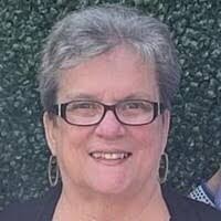 Carolyn Grenier's Instagram, Twitter & Facebook