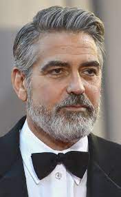 20 Simple Yet Charming Hairstyles For Older Men Style De Barbe Cheveux Long Homme Homme Plus Age
