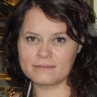 Leslie Jacobo's Instagram, Twitter & Facebook