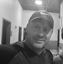 Where to find 2v2 scramble golf matches?