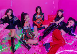 Midzy (itzy) rhyming with itzy, the name is a korean word for trust. Itzy Reveals Their Fandom Name And Comeback All Access Asia