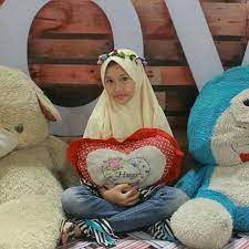 Apalagi banyak yang memandang sebelah mata barang bekas, bahkan ia bisa saja dijual sangat. Karya Aplikasi Banyak Diterapkan Pada Kerajinana Kainb Kertasc Kacad Kayutolong Buanggget Brainly Co Id