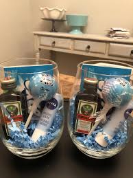 This Photo Is Truly An Extraordinary Style Procedure Babyshowerneutral Baby Shower Game Gifts Baby Shower Prizes Baby Shower Gifts For Guests