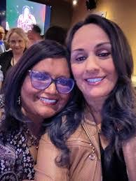 Elizabeth Penman's Instagram, Twitter & Facebook