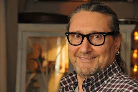 MUSTAFA DOĞAN DİKMEN