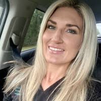 Amy Cloutier's Instagram, Twitter & Facebook