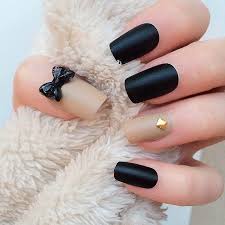 Uñas negras de los pies: Colores De Unas