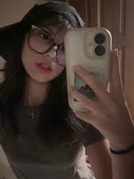 Cover Lagu 'Faded' oleh Tatiana Leanne