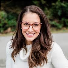 Agropur is very pleased to announce that Marie-Ève Jutras, Director Market,  Consumer Insights and Business Processes, was named a winner in Canadian  Grocer Magazine's 2023 Star Women in Grocery…