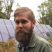 Ian Sampson's Instagram, Twitter & Facebook