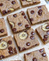 Sprinkle remaining cup of chocolate chips on top. Make These Oatmeal Chocolate Chip Banana Bars For A Clean Treat Clean Food Crush
