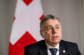 Quantum Wellness: A Practical Guide to Health and Happiness|Kathy Freston.