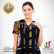 30 model baju tenun toraja wanita. Blouse Batik Baju Atasan Wanita Tenun Handmade Etnik Motif Toraja Bls030 Shopee Indonesia