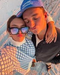 guilty of winter blues🌊