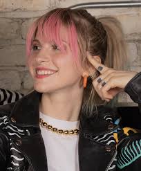 Pin By Mary Lovely On Paramore Hayley Williams Paramore Hayley Williams Beauty