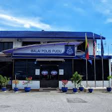 Regmi, yang dipetik stesen berita tempatan, khabarhub, berkata remaja itu menyerah diri dengan menyerahkan satu. Balai Polis Pudu Cheras Kuala Lumpur Layanlah Berita Terkini Tips Berguna Maklumat