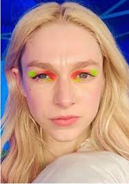 You talkin to your momma about me?!':My favorite Jules look. : r/euphoria