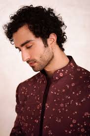 Buy Maroon Linen Silk Embroidered Floral Motifs Jamawar Short Jacket And  Kurta Set For Men by Jatin Malik Online at Aza Fashions.